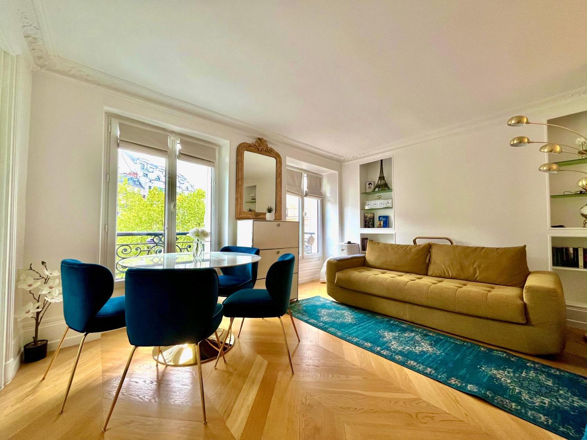 Studio Pres Des Champs-Elysees Paris Exterior photo